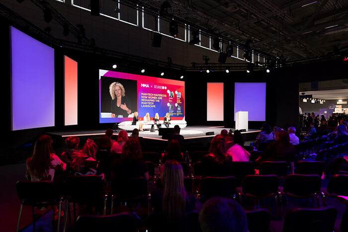 E-Commerce Stage 2024