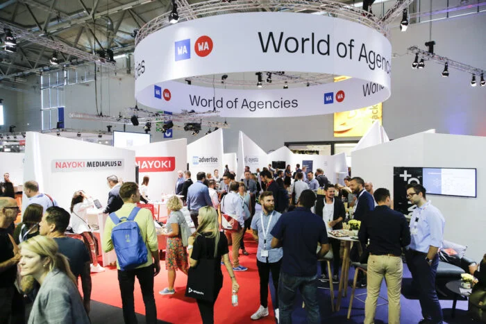 World of Agencies, Halle 8